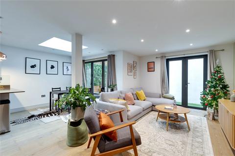 2 bedroom apartment for sale, 1c Atheldene Road, London, SW18