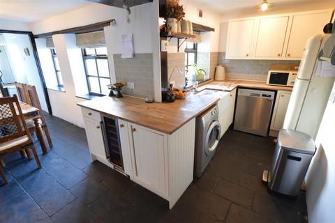 3 bedroom end of terrace house for sale, Silver Street, Hackforth, Bedale