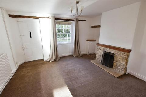 3 bedroom end of terrace house to rent, West Street, Helpston, Peterborough