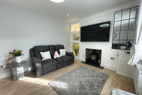 72 Park View, Abercynon, Mountain Ash, CF45 4TR