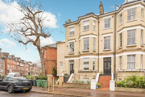 2 bedroom flat to rent, Crossfield Road, Belsize Park, London, NW3