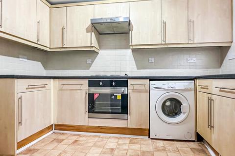 2 bedroom flat for sale, Joshua Close, Coventry  *VACANT & NO UPWARD CHAIN*