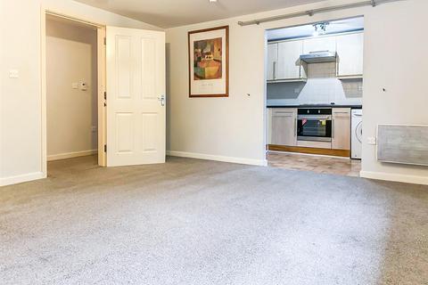 2 bedroom flat for sale, Joshua Close, Coventry  *VACANT & NO UPWARD CHAIN*