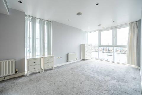 2 bedroom flat for sale, Royal Docks, Royal Docks, London, E16