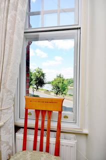 1 bedroom flat to rent, The Terrace, Barnes, London, SW13