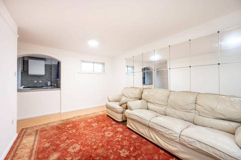 1 bedroom flat for sale, Harrow Road, Kensal Green, London, NW10