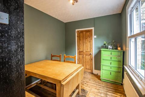 7 Gordon Road, Southend-on-sea, SS1 1NJ