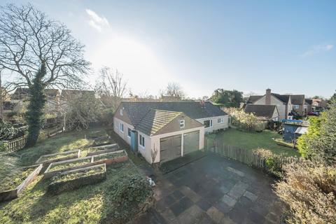 3 bedroom bungalow for sale, Waggon Path, Southmoor, Abingdon, Oxfordshire, OX13