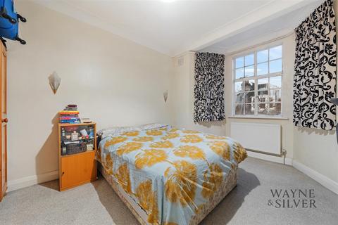 2 bedroom apartment to rent, Glenloch Road, Belsize Park, NW3