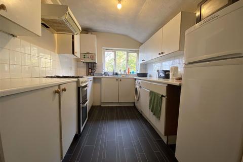 1 bedroom in a house share to rent, 18570230 Fraser Street, Windmill Hill, Bristol