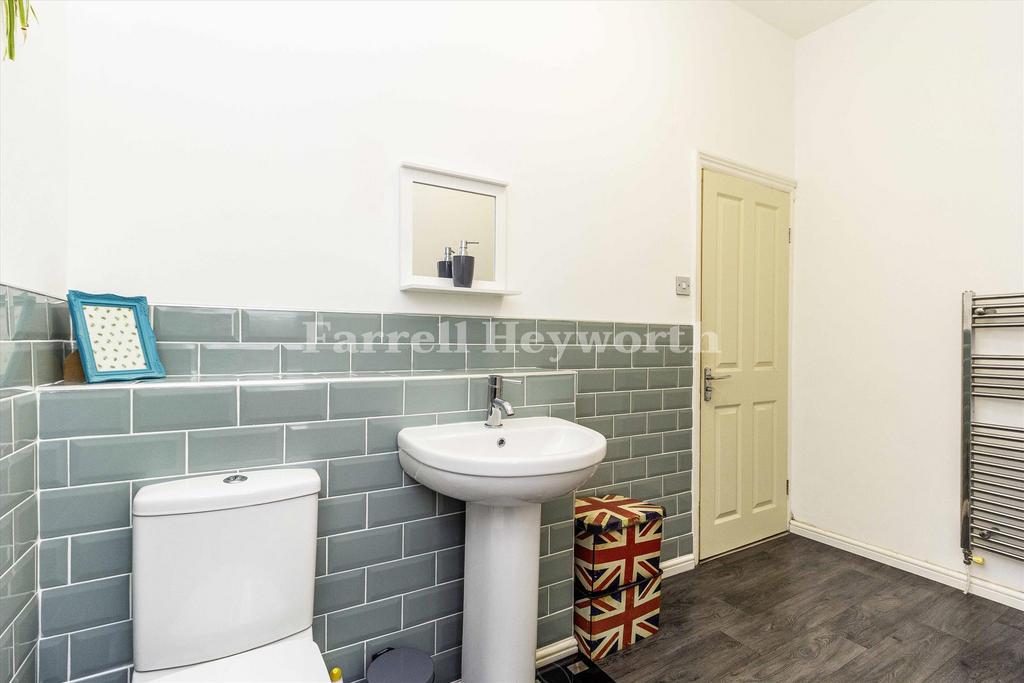 Wc 2