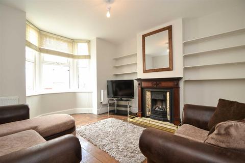 4 bedroom semi-detached house to rent, Tankerville Street, Underdale, Shrewsbury