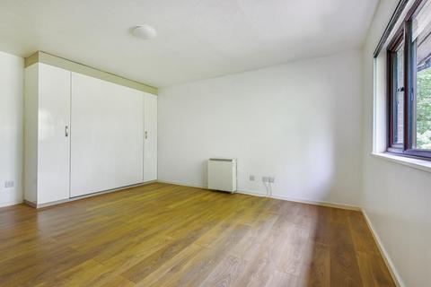7 Exeter Court, Didcot, OX11 8UH