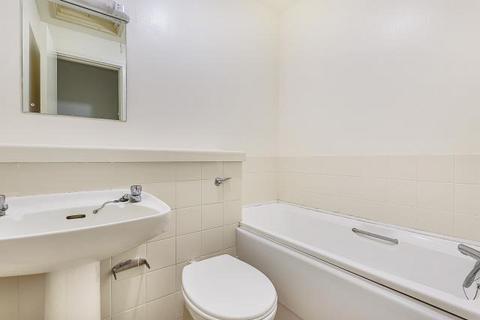 7 Exeter Court, Didcot, OX11 8UH