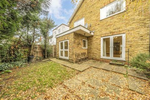 4 bedroom detached house to rent, Woodside, Wimbledon