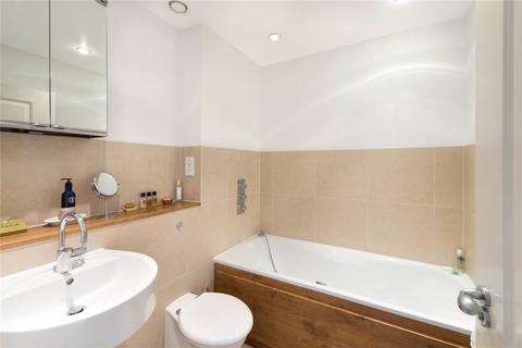 2 bedroom apartment for sale, Great Hall, 96 Battersea Park Road, London, SW11