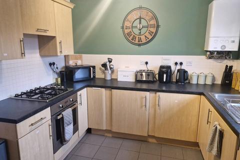 2 bedroom flat to rent, St. Michaels House, Victory Close, Lichfield