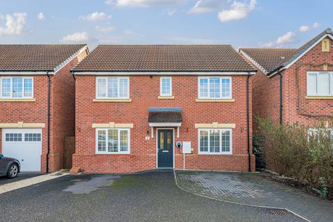 4 Halletts Road, Monkton Heathfield, Taunton, TA2 8FJ