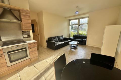 2 bedroom ground floor flat for sale, Beech House, Sharston