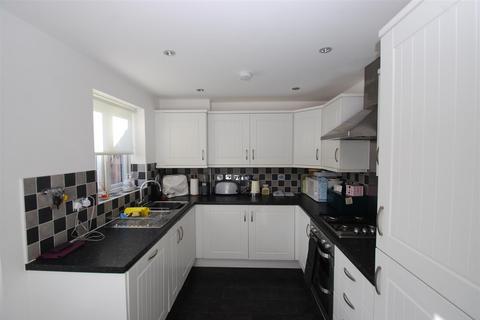 3 bedroom detached house to rent, Sycamore Drive, Bury St. Edmunds IP32