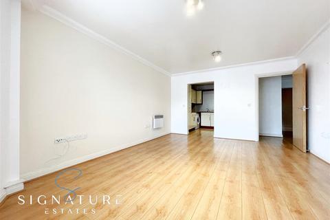 1 bedroom flat for sale, Rockwell Court The Gateway Watford Hertfordshire