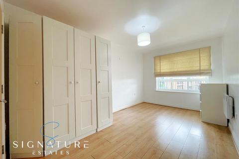 1 bedroom flat for sale, Rockwell Court The Gateway Watford Hertfordshire