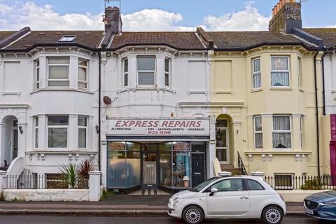 2 bedroom apartment to rent, Blatchington Road, Hove