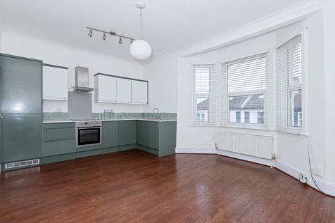 2 bedroom apartment to rent, Blatchington Road, Hove