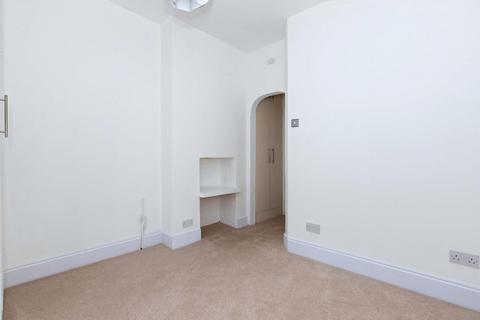 2 bedroom apartment to rent, Blatchington Road, Hove