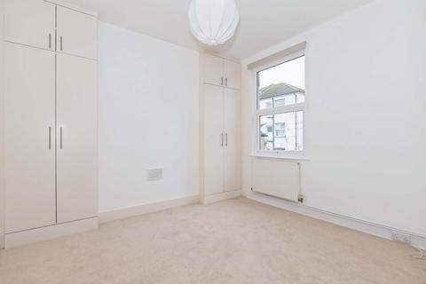 2 bedroom flat to rent, Blatchington Road, Hove