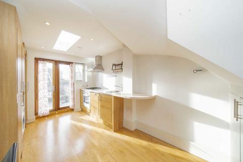 1 bedroom flat to rent, Adelaide Road, London NW3