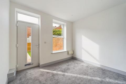 2 bedroom terraced house for sale, Staples Street, Nottingham NG3