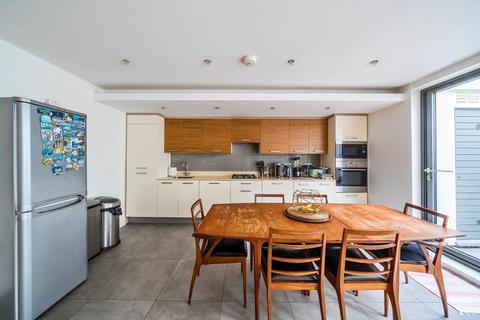 undefined, Brompton Mews,  Finchley,  N12