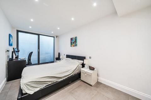 undefined, Brompton Mews,  Finchley,  N12