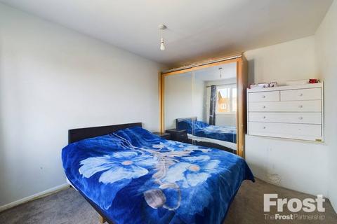 1 bedroom end of terrace house for sale, Appleby Gardens, Feltham, Middlesex, TW14