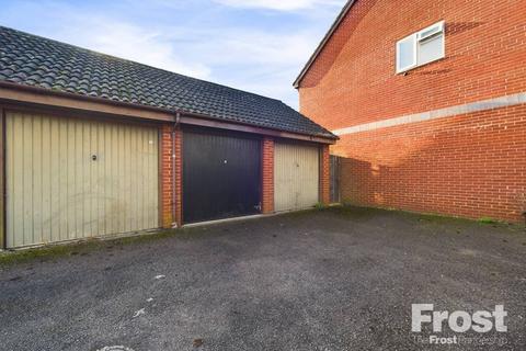 8 Appleby Gardens, Feltham, TW14 9QA