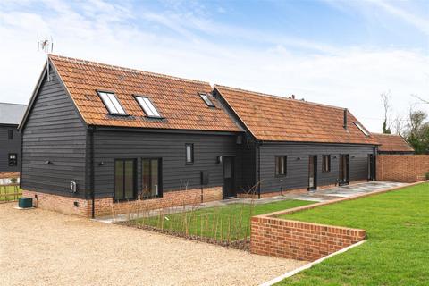 3 bedroom barn conversion for sale, Finchingfield Road, Hempstead CB10