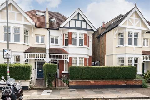 2 bedroom flat for sale, Clarendon Drive, London