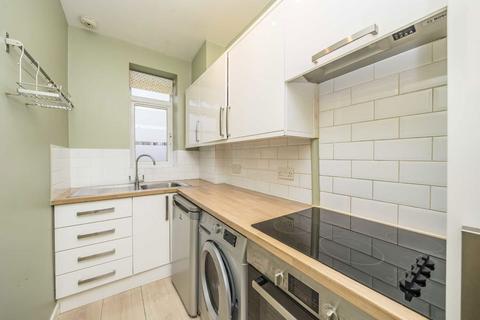 1 bedroom flat for sale, Whitton Road, Twickenham TW1