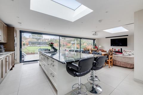 11 Cator Road, London, SE26 5DT