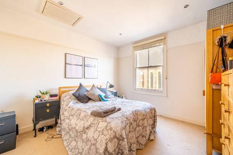 3 bedroom maisonette for sale, Abbeville Road, Abbeville Village, London, SW4