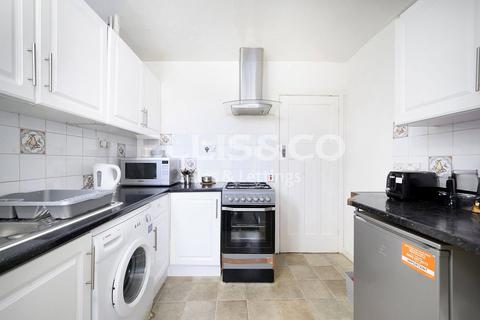 2 bedroom maisonette for sale, Everton Drive, Middlesex HA7