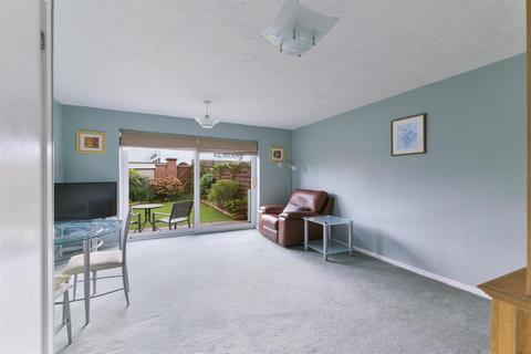 2 bedroom terraced house for sale, Douglas Mews, Banstead