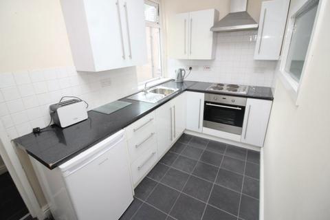 1 bedroom flat to rent, Market Street, Hindley