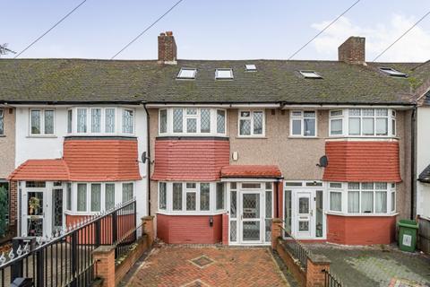 4 bedroom house to rent, Longhill Road London SE6