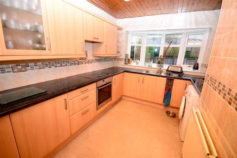 2 bedroom bungalow for sale, Lonsdale, Birtley