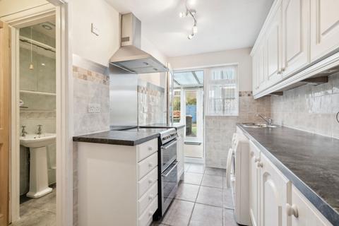 2 bedroom cottage for sale, Bedford Road, Bedford MK45