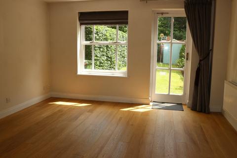 2 bedroom end of terrace house to rent, Chelthorn Way, Solihull, West Midlands, B91