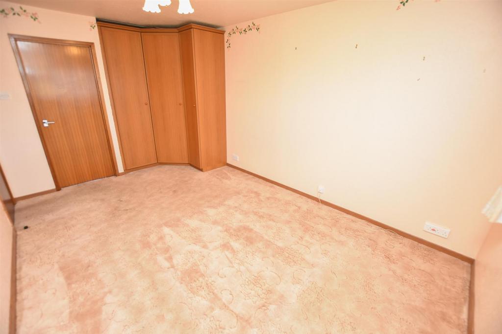 BEDROOM ONE (2)-2.jpg