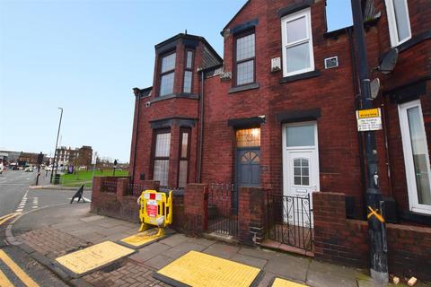 3 bedroom end of terrace house for sale, Newcastle Road, Fulwell, Sunderland